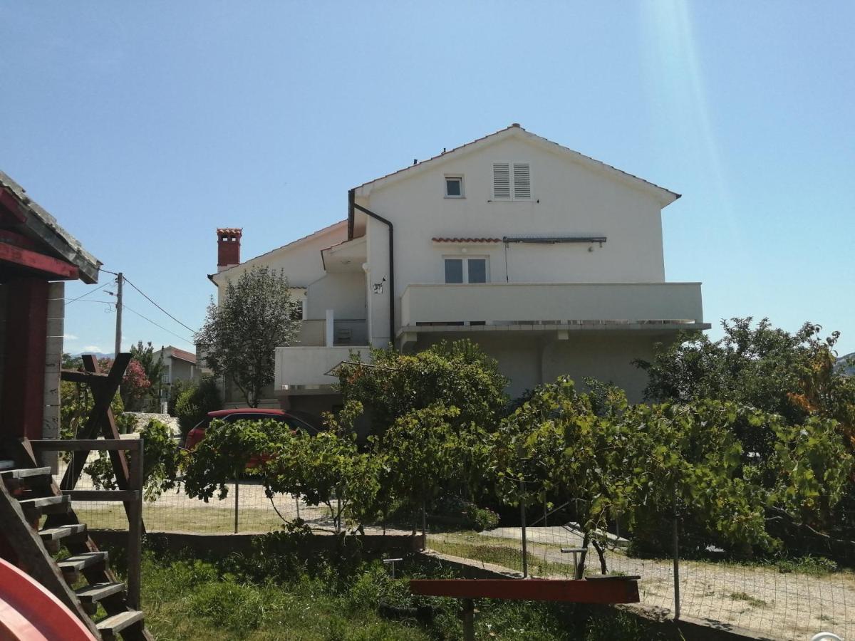 Apartmani Ana I Predrag Lopar Exterior foto