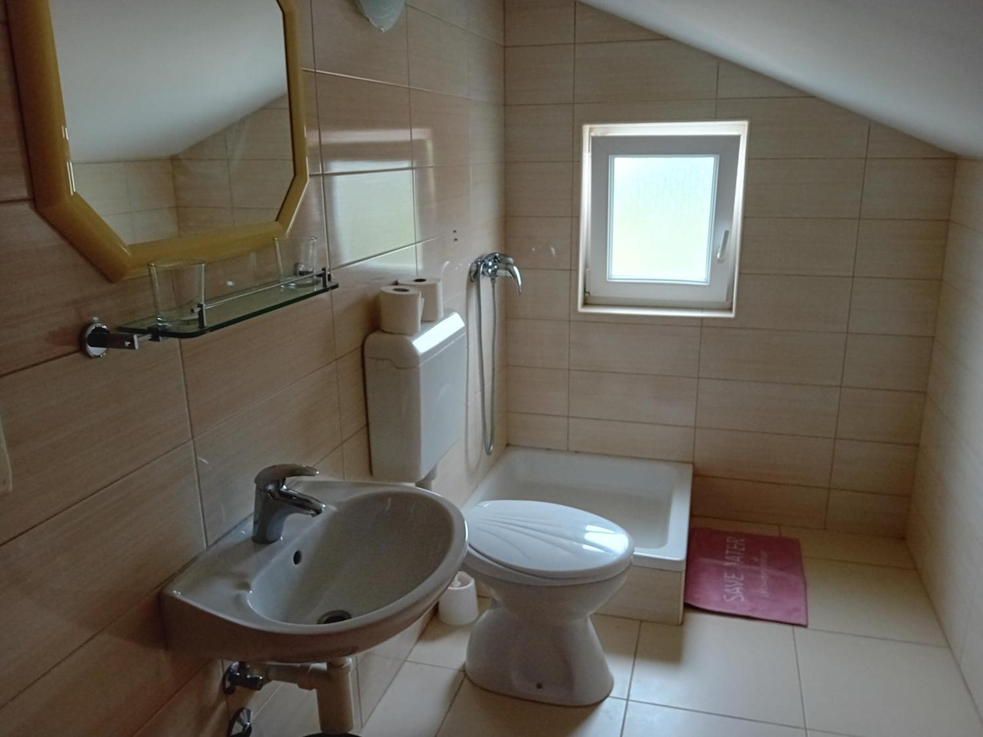 Apartmani Ana I Predrag Lopar Quarto foto
